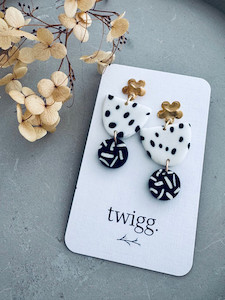 Laurel Flower Stud Earrings Twigg Jewellery