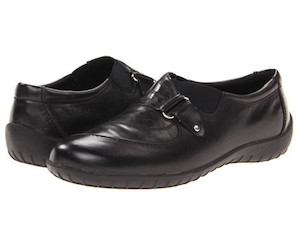 Shoe: Walking Cradle Claudia Black Leather Shoe in a W Width