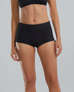 TYR Women's Solid Della Boyshort - Black