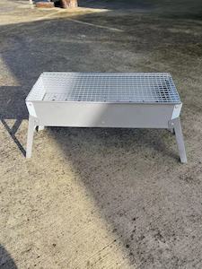 50cm X 20cm Zinc-Iron Charcoal BBQ Grill with foldable legs - T&Y Trade