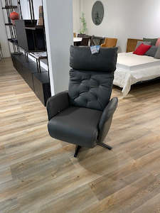 Furniture: Himolla S-Lounger 7806 recliner chair - manual operation -  Was $4580 - NOW $2980