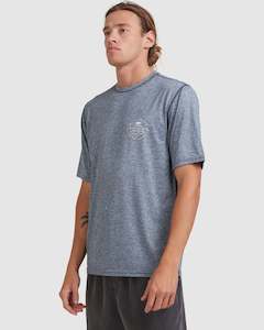 Sporting equipment: Billabong - Wavey Davey Short Sleeve Rash Top