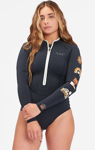 Sporting equipment: Billabong Womens Salty Dayz Light Natural Springsuit