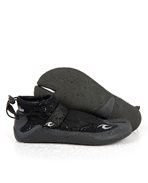 Sporting equipment: Ripcurl Core Reefer 1.5mm Reef Bootie