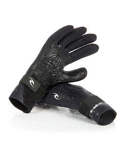 Sporting equipment: Ripcurl E Bomb 2mm Five Finger Glove