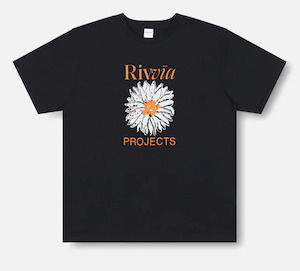 Sporting equipment: RIVVIA BLOSSOM T-SHIRT