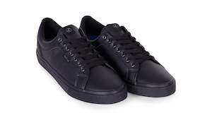 Closed Footwear: KUSTOM FOOTWEAR - FINETIME CLASSIC / BLACK LEATHER