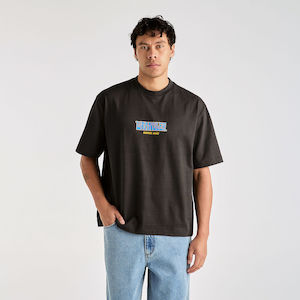 WRANGLER TEE - FANGS BOXCAR TEE / WORN BLACK