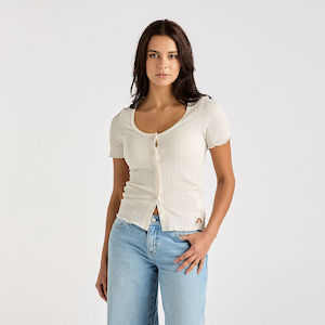 Wrangler Top - Daria Button Tee / Vintage White