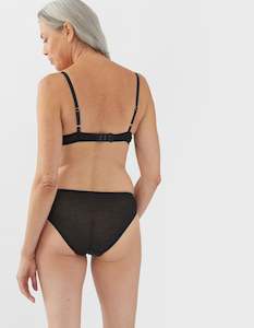 Lingerie: Yahvi Panty Black