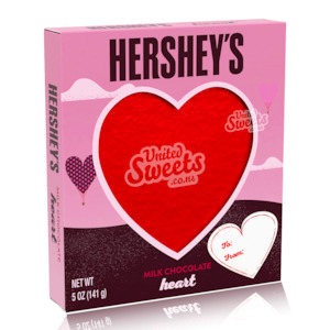 Hershey's Milk Chocolate Heart Gift Box 141g (Best Before: 01/2025)