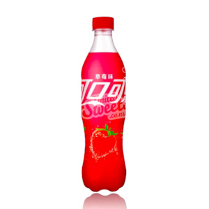 Coca Cola Strawberry (China) 500ml