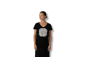 Kakahu Clothing: Ra Gossage - Māhutonga V Neck T-Shirt / Women's