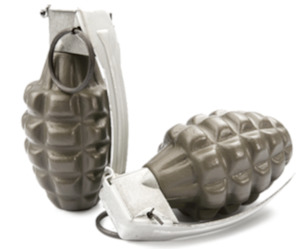 Hobby equipment and supply: G&G Mock MK-2 Hand Grenade Shape BB Loader