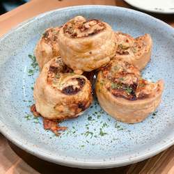 Specialised food: Mini pastry pinwheels, 2 per serve