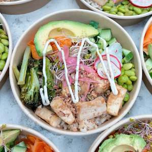 Tofu poke bowl