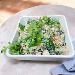 Specialised food: Broccoli pasta salad