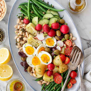 Specialised food: Vegetarian Nicoise Salad