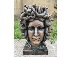 FIBRE CLAY MEDUSA HEAD 45CMH