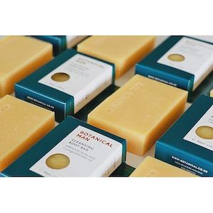 Botanical Man Cleansing Bar - Cedarwood, Hemp + Orange