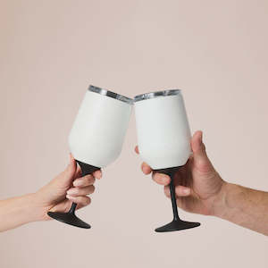 Gift: Huski Wine Tumbler 2.0