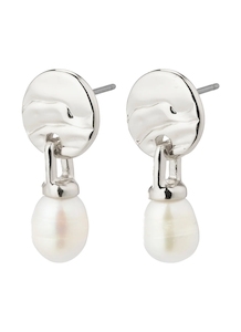 Pilgrim Heat Pearl Earring - Silver