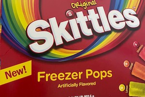 General store operation - mainly grocery: Skittles Original Freezer Pops 10 pack 10oz/283.5g