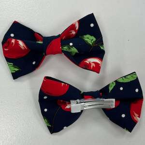 Hair Accessories: Wendy Hair Bow