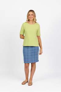 4262 Apple - Boat Neck Top