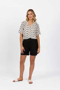 5019 Black - Pull On Linen Short with Elastic Back Waistband