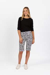 H1001ALW Accent - Printed Lightweight Straight Leg Short