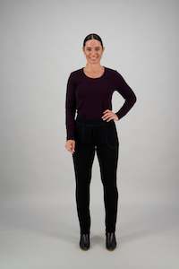 5999 Black - 100% Merino Relaxed Slim Leg Pull On Pant