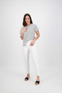 5744 White Denim - Skinny Leg Ankle Grazer Jean