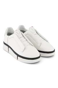 VS-003 White/White/Black - Laceless Sneaker