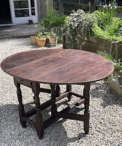 Antique: An early C18th Gate Leg Table