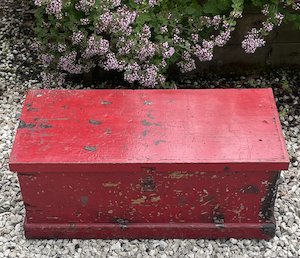 Antique: Carpenters Box