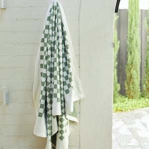 Roman Organic Cotton Pool Towel | Sage & Chalk