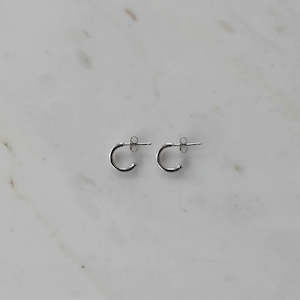 Gift: Sophie Hoop Studs