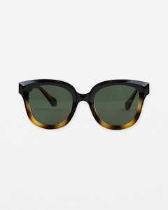 Manhatten Sunglasses Gradient Tort