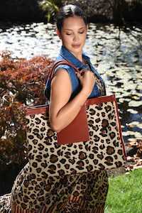 Its In The Bag - Leopard