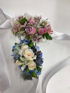 Flower: Corsage and buttonhole Fresh flowers