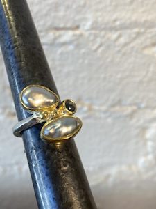 silver,22ct gold ring with cook island pearls and black diamond