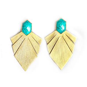 Wonder Woman Earring - Turquoise