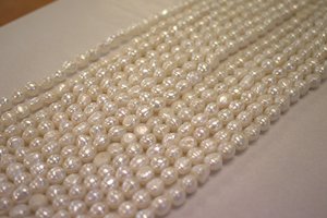 Freshwater Pearl Strand White - Oval 1mm