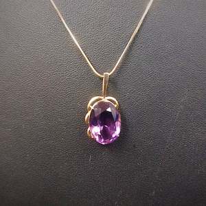 9ct Gold & Amethyst Pendant + 9ct Italian Fine Chain - Stamped 375