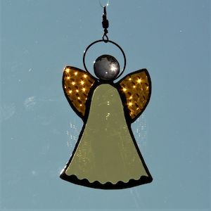 Creative art: 152 Stained Glass Angel