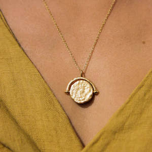 Furniture: Solune Necklace by Agapée