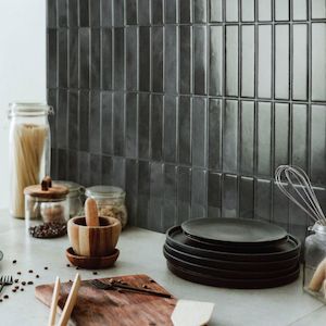 Morocco Zaida Black Stacked Subway | Self-adhesive 3D Tiles