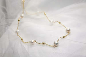 Gregory Lander Chain Pearl Necklace