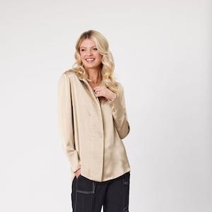 New Arrivals: Pre order Due early Feb Pearl Top Latte